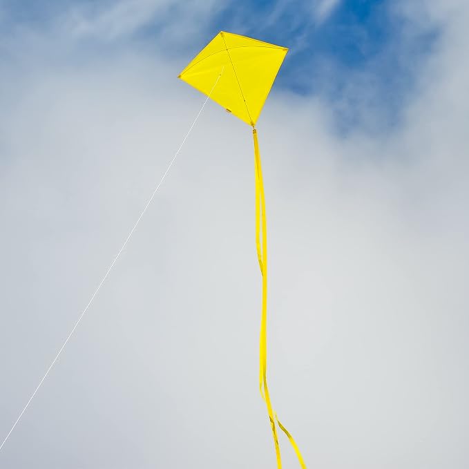 In The Breeze Solid Color Diamond Kite - Image 2