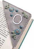 MOTEERLLU Personalized Hand Embroidered Corner Bookmark by MOTEERLLU