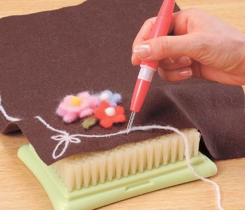 Clover 507079 Pen Style Needle Felting Tool- Original Version- 1 Pack - Image 8