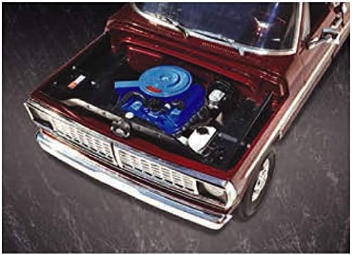 1970 F-100 Custom Cab 4x4 1:25 Scale Model Kit - Image 4