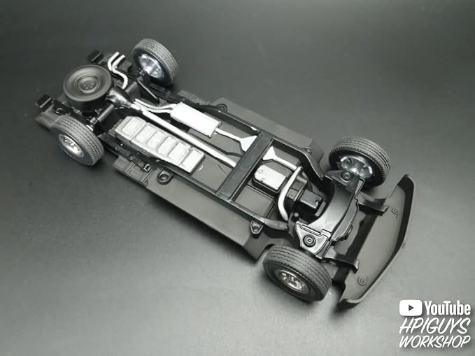 AMT 1992 Chevrolet Silverado Shortbed Fleetside Pickup Easy Build 1:25 Scale - Image 8