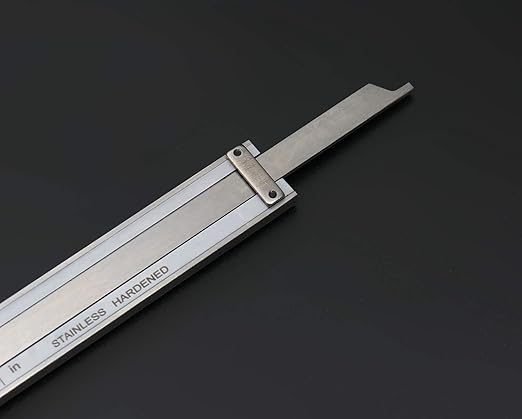 Accusize Industrial Tools 0-8'' by 0.001'' Precision Dial Caliper, Stainless Steel, in Fitted Box, P920-S218