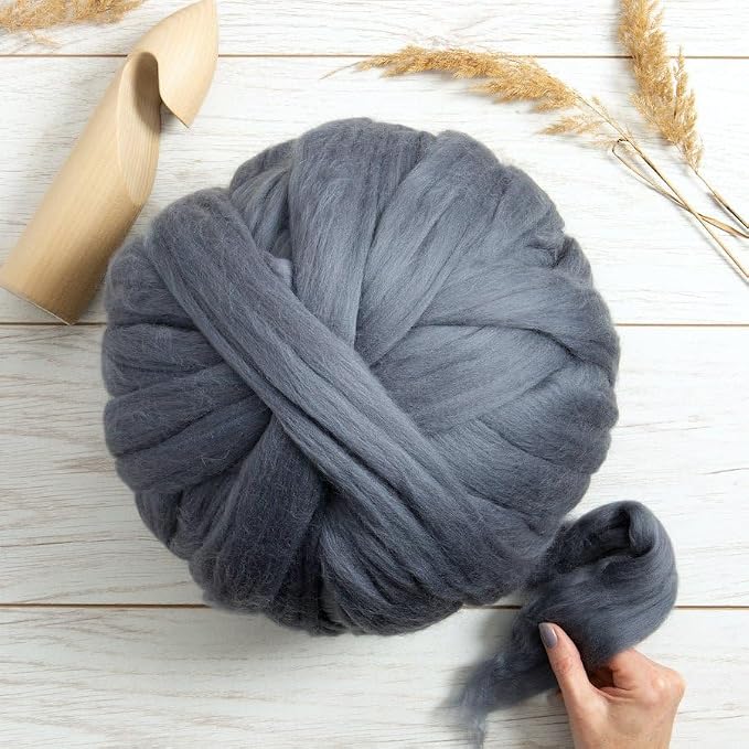 Colored Natural Wool roving, 8 OZ. Best Wool - Image 6
