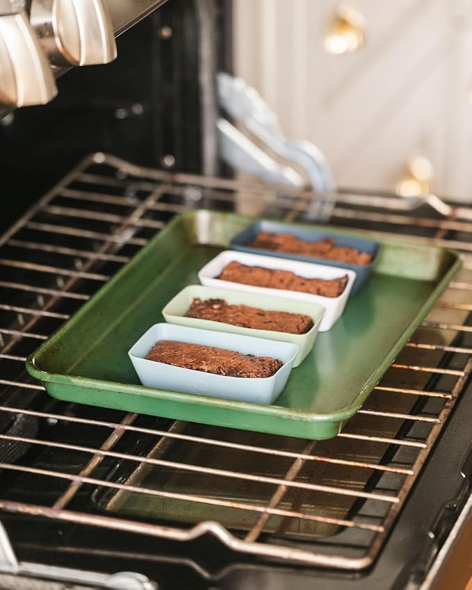 The Silicone Kitchen Silicone Individual Mini Loaf Pans - Image 4