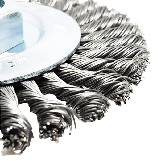 Benchmark Abrasives 4" x 3/16" Stringer Bead Wire Wheel with 5/8"-11 Thread, for Weld Cleaning, Weld Spatter Removal, Stripping, Deburring, Use with Angle Grinders - (4" x 3/16", Carbon)