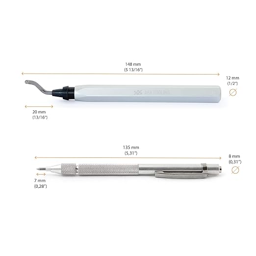 AFA Tooling - Deburring Tool with 11 High Speed Steel Swivel Blades and Tungsten Carbide Scribe - Works on Metal, Resin, PVC Pipes, Copper, Plastic and 3D Printed Edges - Plumbing & 3D Printing Tool