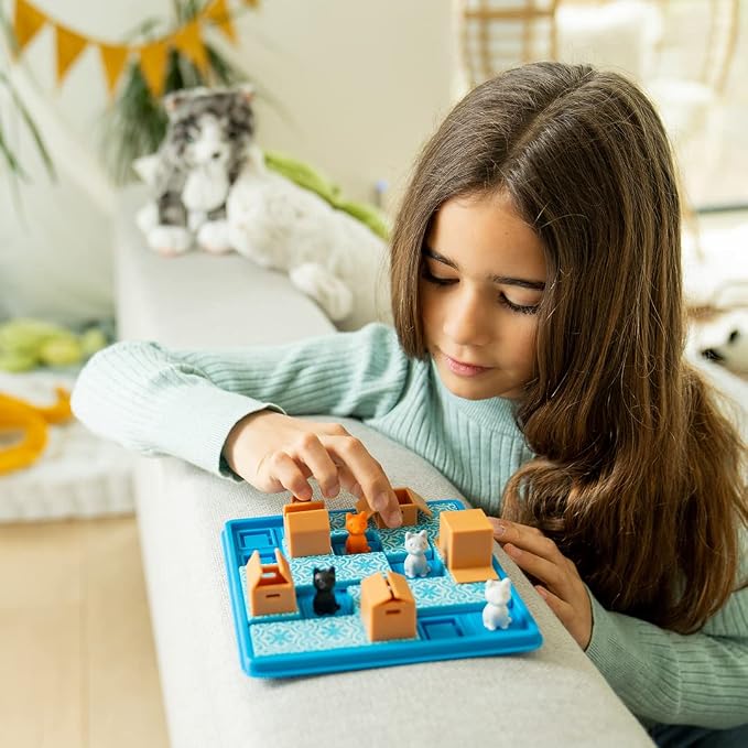 SmartGames Cats & Boxes Logic Puzzle Game - Image 8