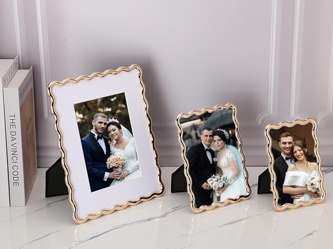 Gold 10x12'' Heavy-Duty Zinc Alloy Picture Frames - Image 6