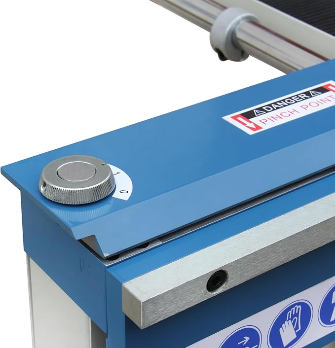 KAKA INDUSTRIAL Magnetic Pan and Box Brake, 48-Inch Electro Metal Brake Bender, 6-Ton 16-Gauge Box and Pan Brake, 220V Single Phase with Foot Pedal Control Siding Brake, Includes Clamp Bars EB-4816M