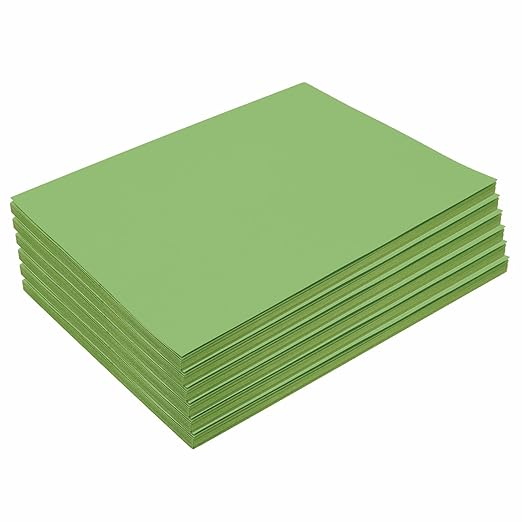 Colorations 9" x 12" Mediumweight Green Construction Paper by Colorations