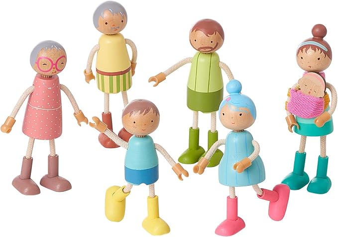 Giant bean Wooden Family Dolls Set of 7 by GIANTBEAN
