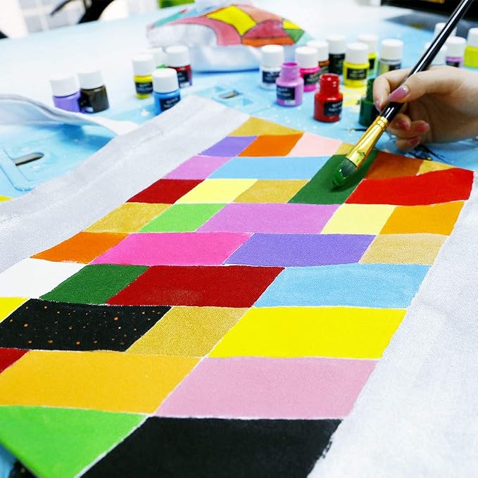 Mont Marte Signature Fabric Paint, Suitable - Image 6