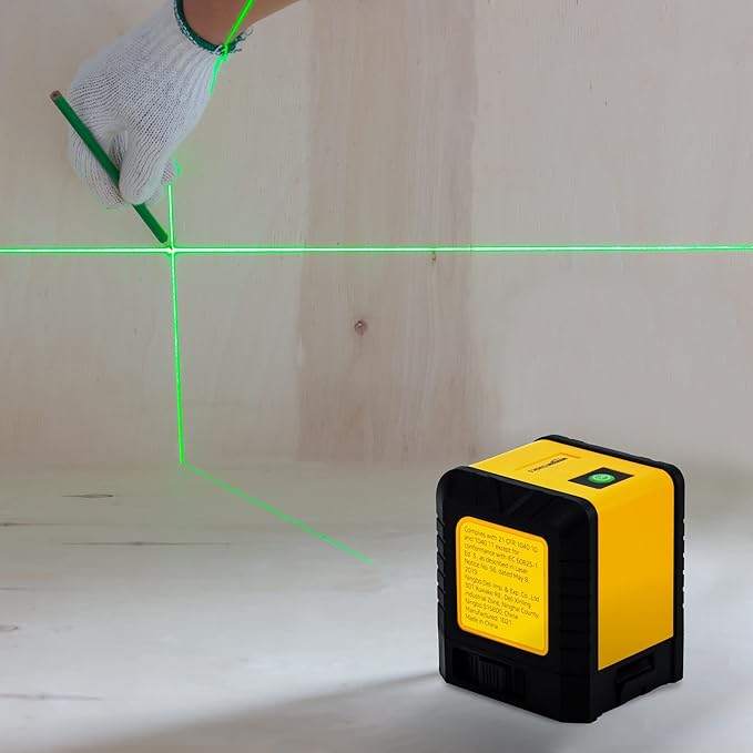 Amazon Basics Horizontal/Vertical and Cross-Line Class II Laser Level, 59 ft / 708 in, Yellow/Black