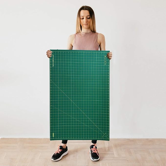 NEWBRAUG 24'' × 36'' Large Self Healing Gridded Rotary Cutting Mat, Big Double - Image 6