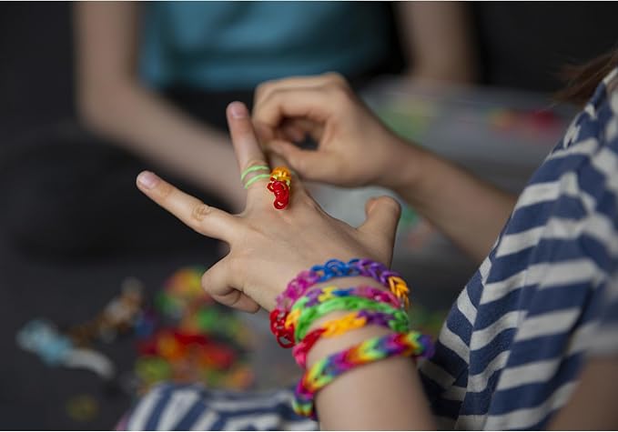 JIYAKO 2500+ Rubber Band Bracelet Kit, Loom Bracelet Making Kit - Image 4
