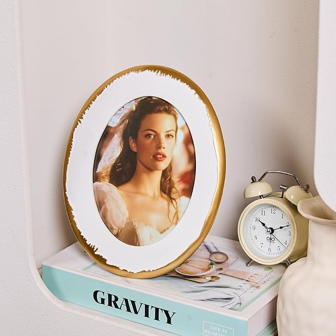 5x7 Ornate Oval Picture Frame, Hand-Crafted Resin Frame - Image 2