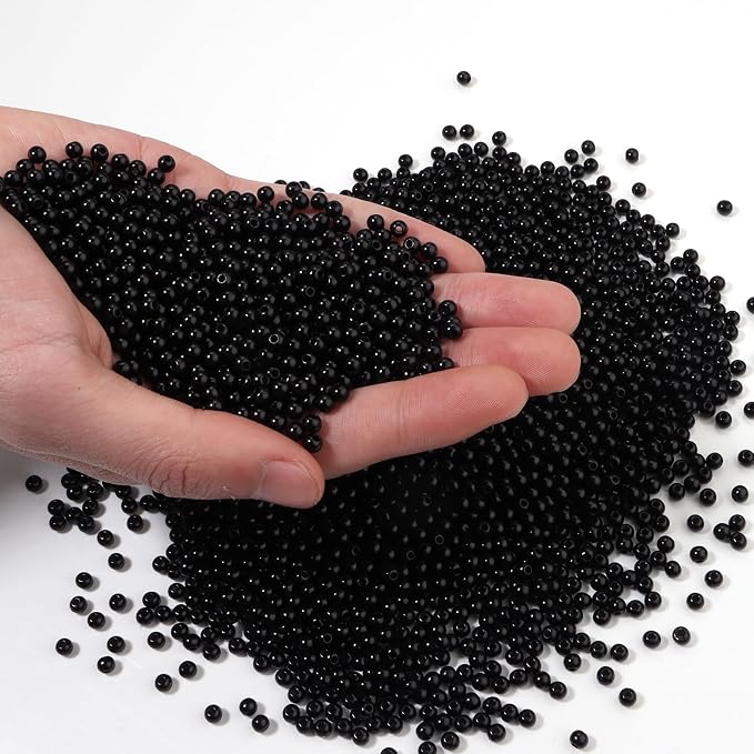 2500pcs Black 4mm Pearl Beads by chuyau