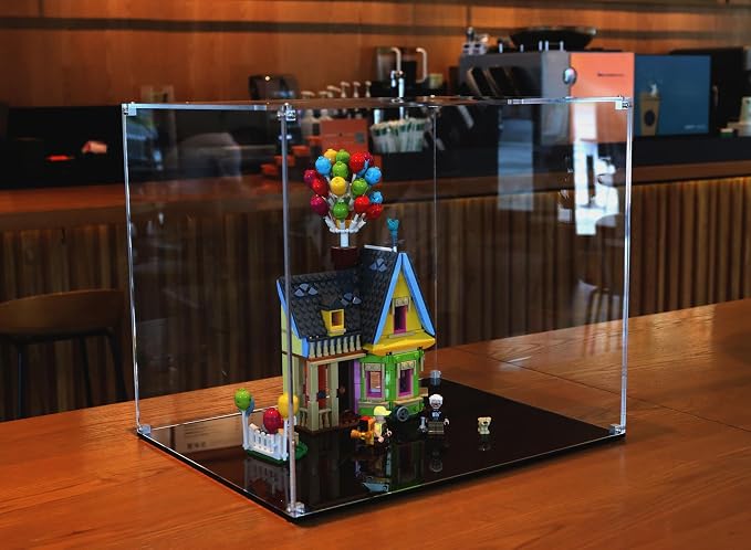 All Clear Acrylic Helmet Display Case, Assembly Box - Image 5