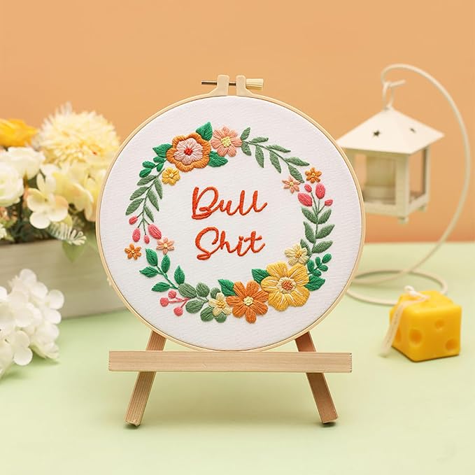 Louise Maelys Funny Flower Wreath Embroidery Kit - Image 4