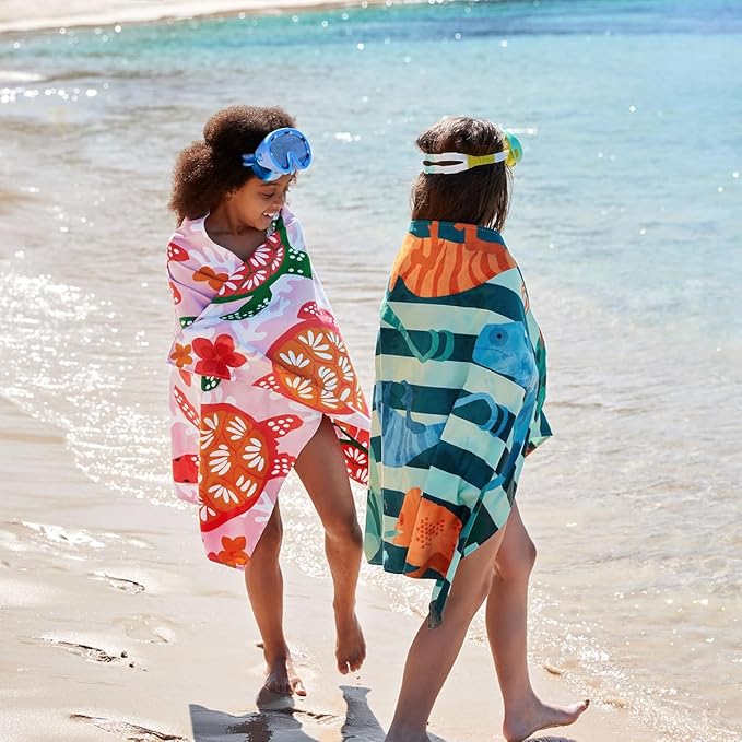 Dock & Bay Quick Drying Towel - for Sports & Gym - Compact, Lightweight - 100% Recycled - Includes Bag - Turtley Tropical, Medium (130x70cm, 51x27)