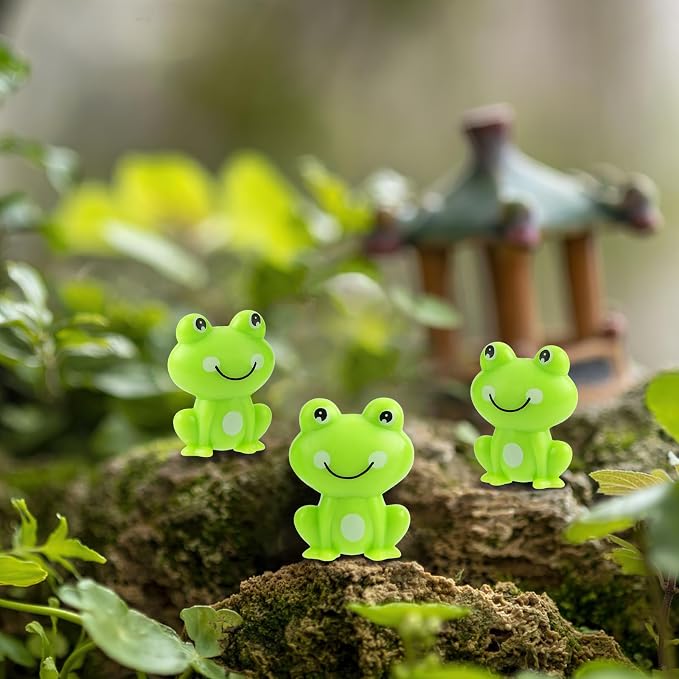 BuQiuRen 150Pcs Mini Green Plastic Frogs, Tiny Frogs Figurines Small Frog to - Image 4