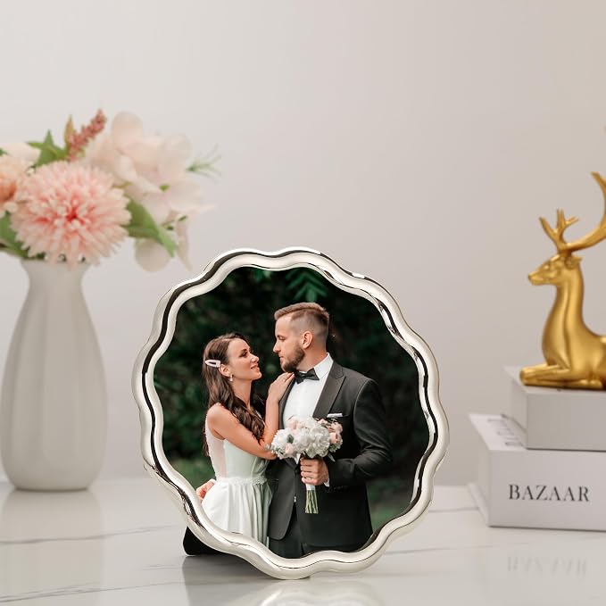 High-End Silver 4x4'' Round Zinc Alloy Picture Frames, Unique Wave Design - Image 2