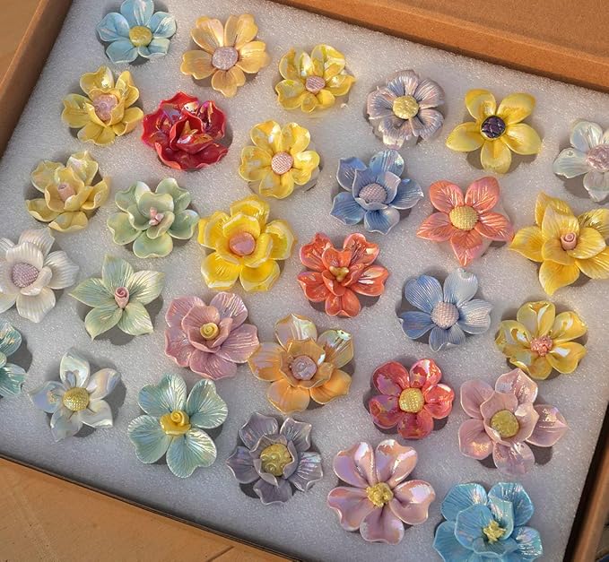 Lanyani 30 Pieces 3D Ceramic Mosaic Flowers - Image 8