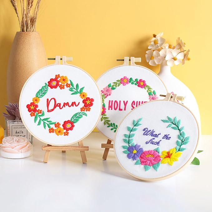 Louise Maelys 3 Pack Flower Embroidery Kit - Image 7