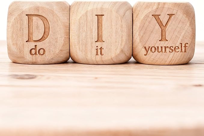 10 Pcs Blank Wooden Dice, 1.2 Inch/30 mm Unfinished Square Wooden Cubes - Image 4