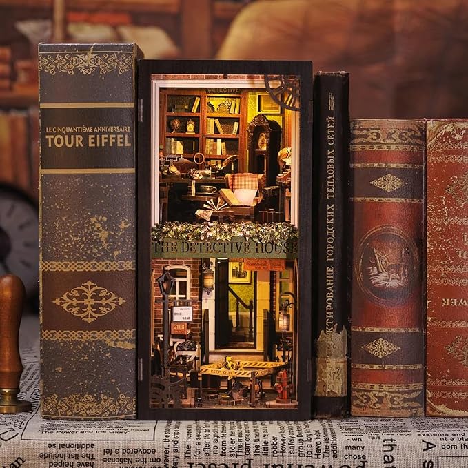 CUTEBEE Book Nook Kit - Image 2