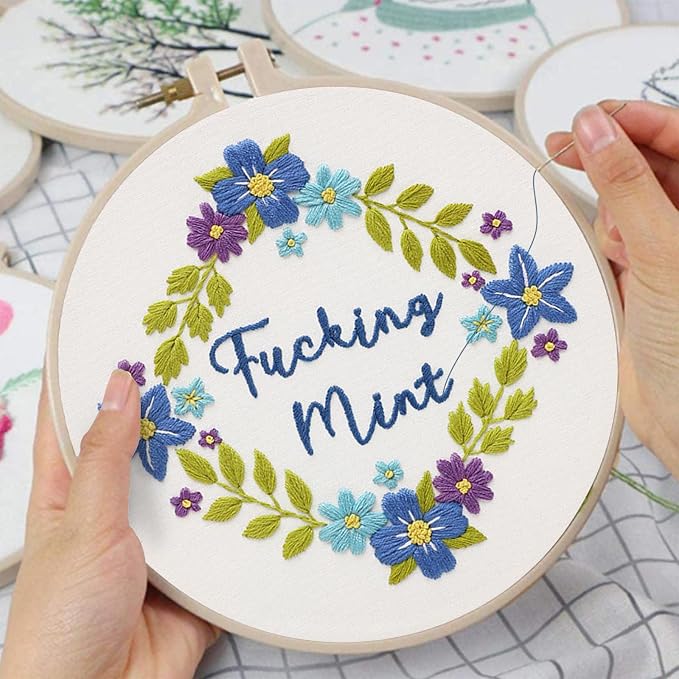 Louise Maelys Funny Flower Wreath Embroidery Kit - Image 5