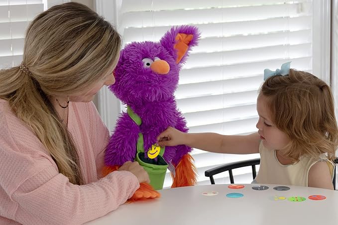 Roylco Interactive Edgar an Emotion Puppet Kit, Super-Soft and Snuggly Social - Image 5