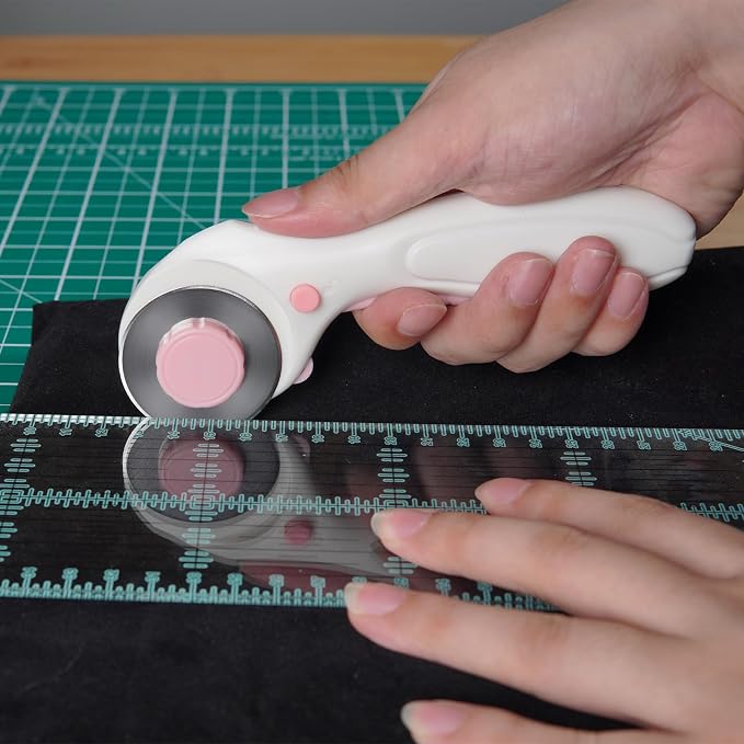 MANUFORE Left-Handed Sewing Tool Kit -8.5in Lefty Fabric Scissors, 4.5in Thread - Image 5