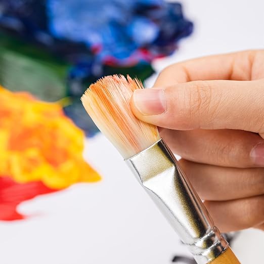 Amazon Basics Multi-shaped Polyester Paint Brushes - Image 5