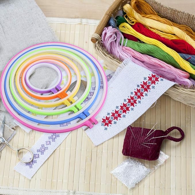 Caydo 6 Pieces Embroidery Hoops and 15 Needles, Plastic Circle Cross Stitch - Image 7