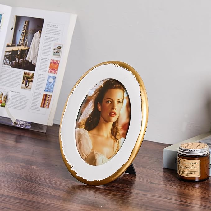 5x7 Ornate Oval Picture Frame, Hand-Crafted Resin Frame - Image 7
