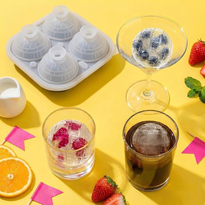 SpaceTime Large Ice Cube Tray, Silicone Ice Cube Trays - Image 2