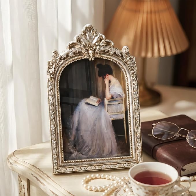 Cuspin 4x6 Vintage Silver Picture Frame, Ornate Arched Resin Photo Frame - Image 3