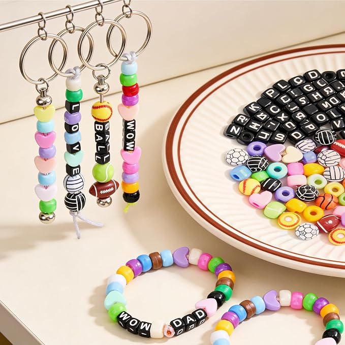 WoBiogHo 675 PCS DIY Keychain Making Kit - Image 3