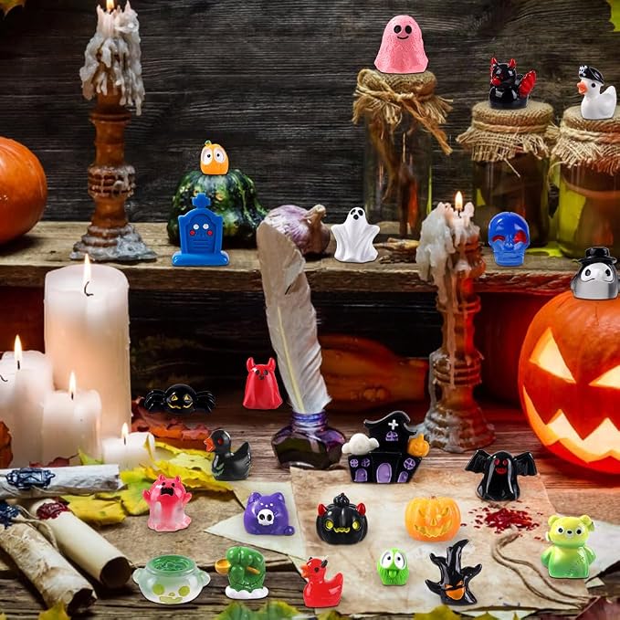DIYDEC 50pcs Halloween Mini Resin Figures 50 Styles Tiny Resin Figures - Image 7