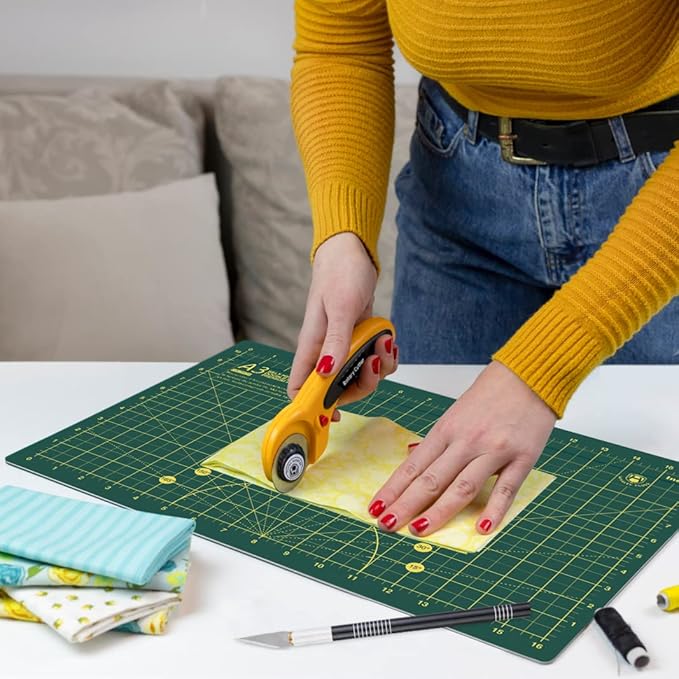 Headley Tools Rotary Cutter Set - 45mm Fabric Cutter - Image 7