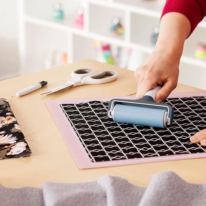 Cricut FabricGrip Adhesive Cutting Mat 12inx 12in | High Density Fabric Craft - Image 2