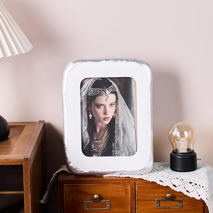 5x7 Picture Frame, Hand-Crafted Resin Picture Frame - Image 2