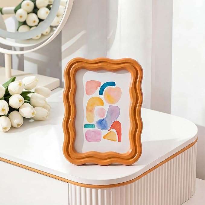 Vicenpal Scalloped Picture Frame by Vicenpal