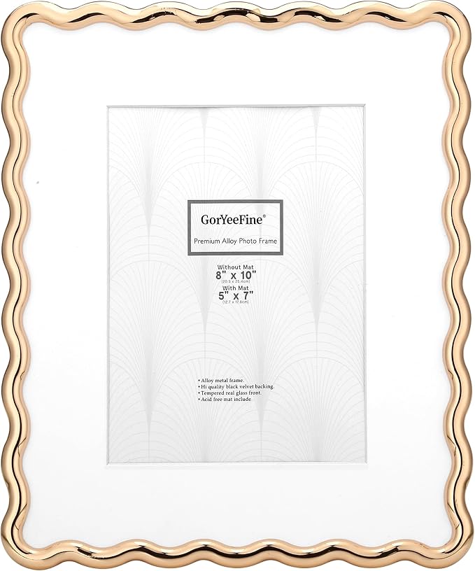 8x10'' Heavy-Duty Zinc Alloy Gold Photo Frames by GorYeeFine