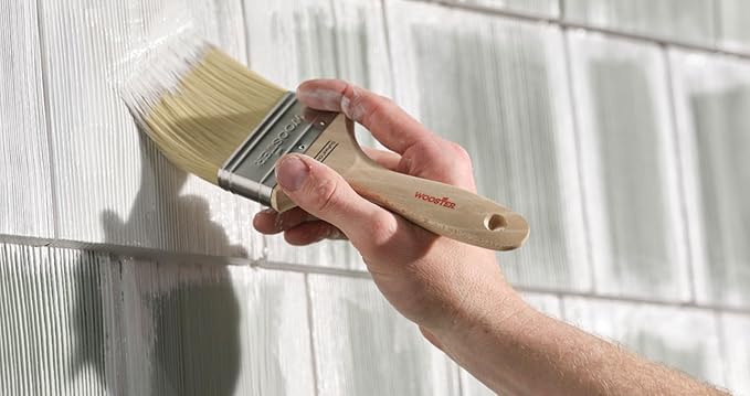 Wooster Brush Q3211-2 Shortcut Angle Sash Paintbrush - Image 5