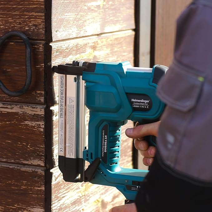 18 Gauge 2 in 1 Cordless Nail Gun with 4.0Ah Battery and Charger Set