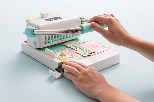 We R Memory Keepers Cinch Book Binding Machine Version 2, Slide Ruler, Spiral - Image 7