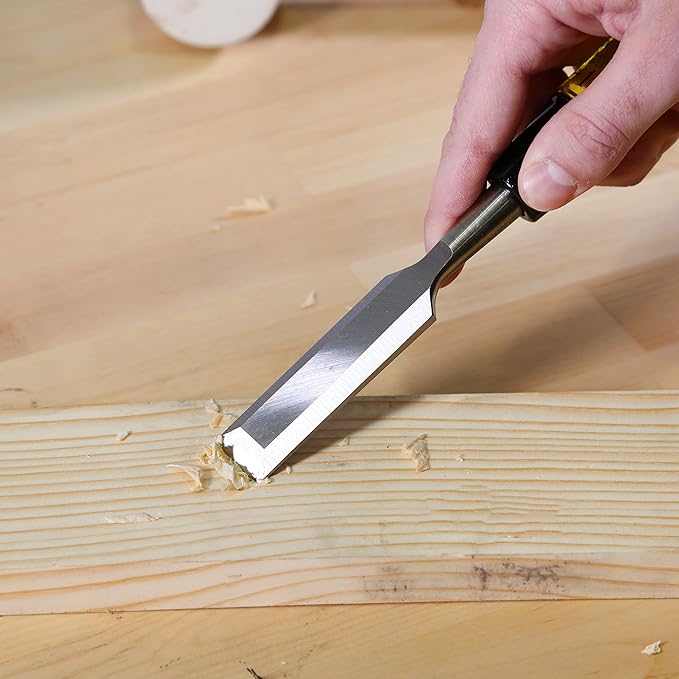 Buck Brothers 120105BC 3/4" Wood Chisel Made in USA, For Paring and Finishing Cuts in Carpentry and Woodworking, Tempered Tool Steel Blade, Mallet-Safe Handle