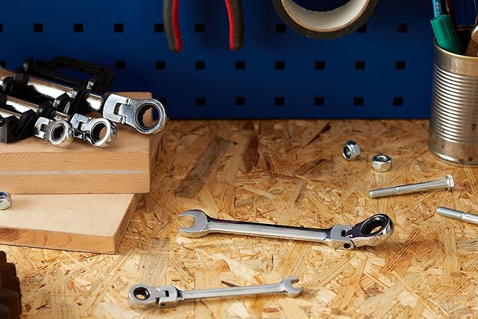 Amazon Basics Ratchet Wrenches Set, Flexible Metric Flex Head, 5-Piece